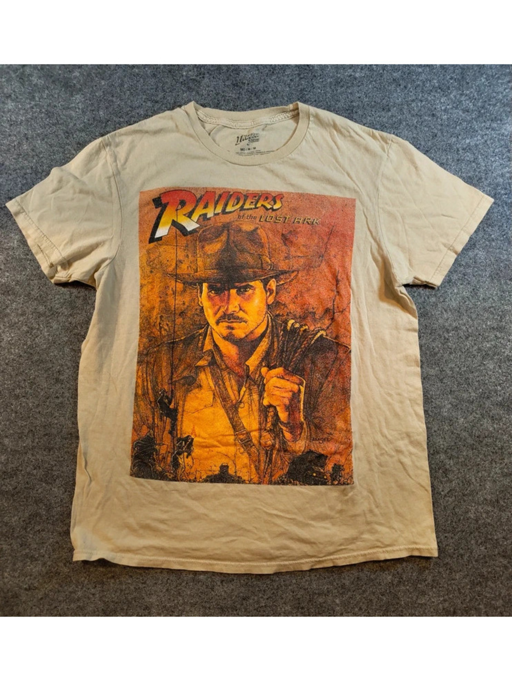 Indiana Jones “Raiders of the Lost Ark” beige graphic T‑shirt, size M